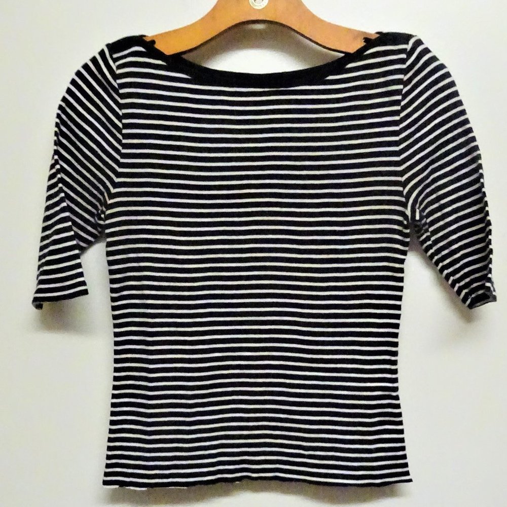pinstripe crop style cotton shirt top black